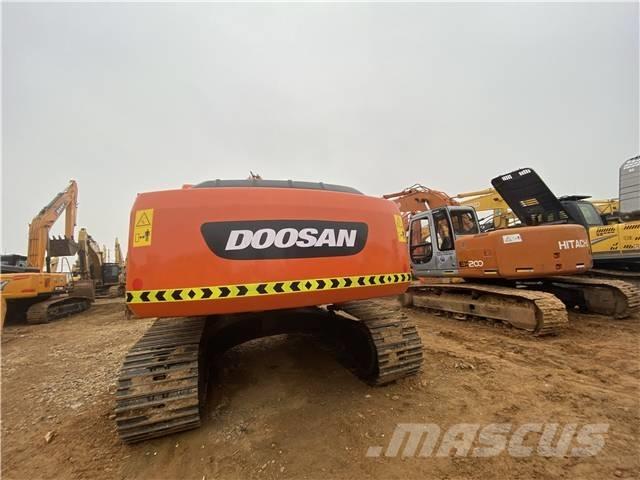 Doosan DH220LC-7 Bageri gusjeničari