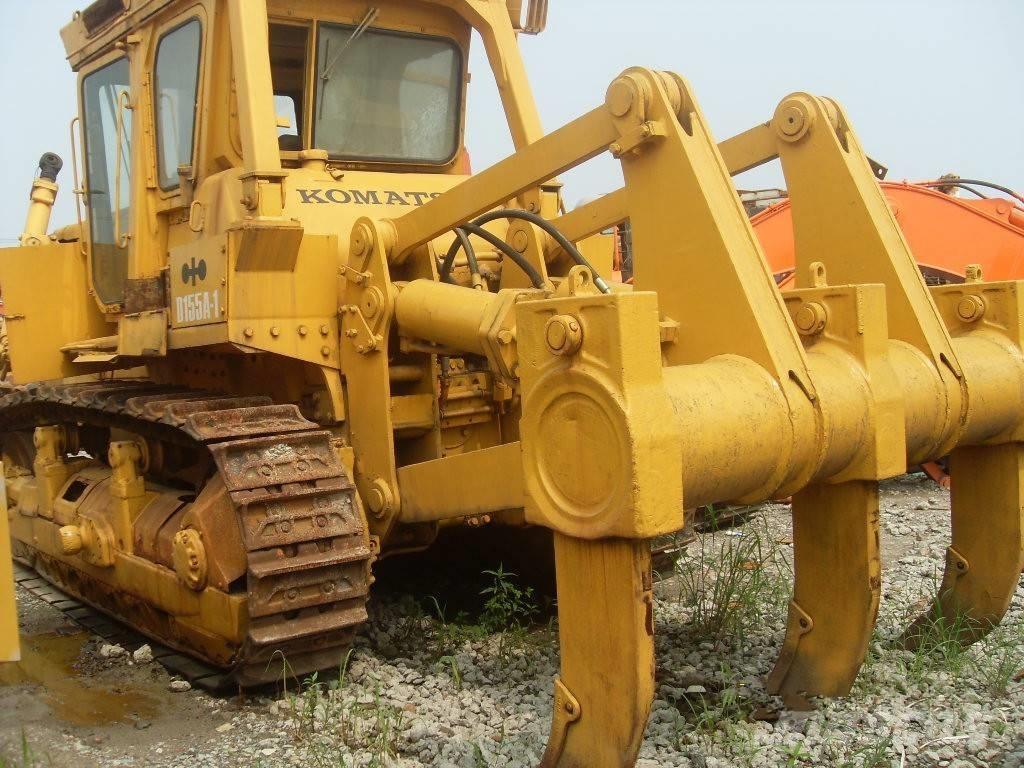 Komatsu D 155 A-1 Buldožeri gusjeničari
