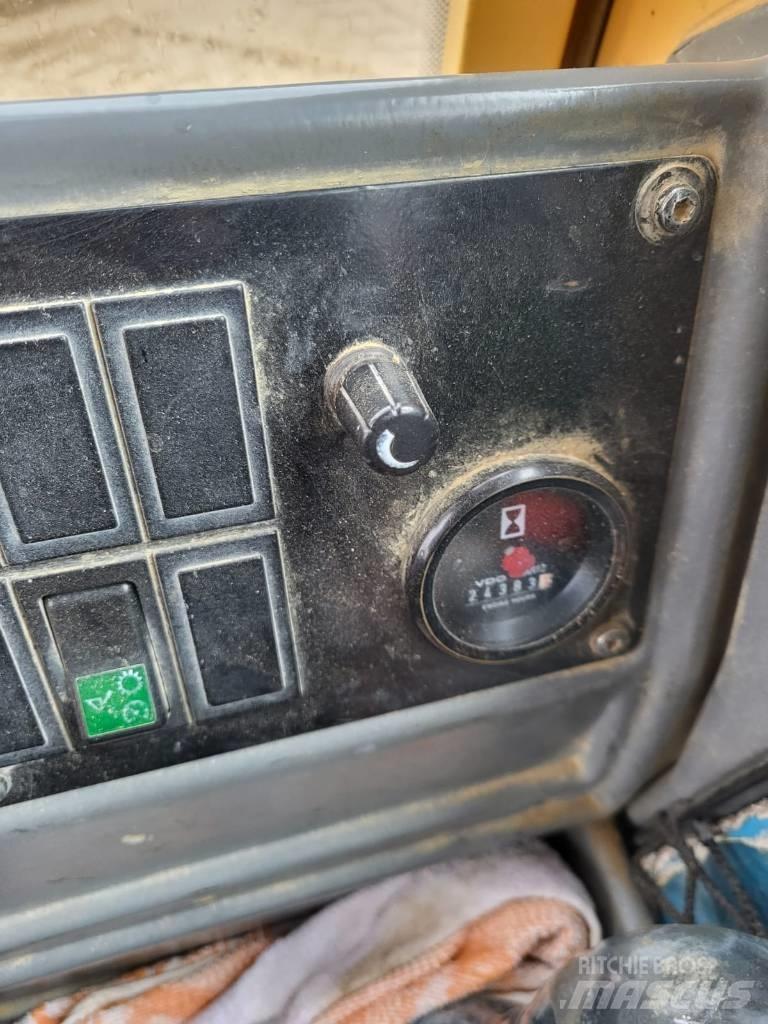 Volvo L 180 E Utovarivači na kotačima