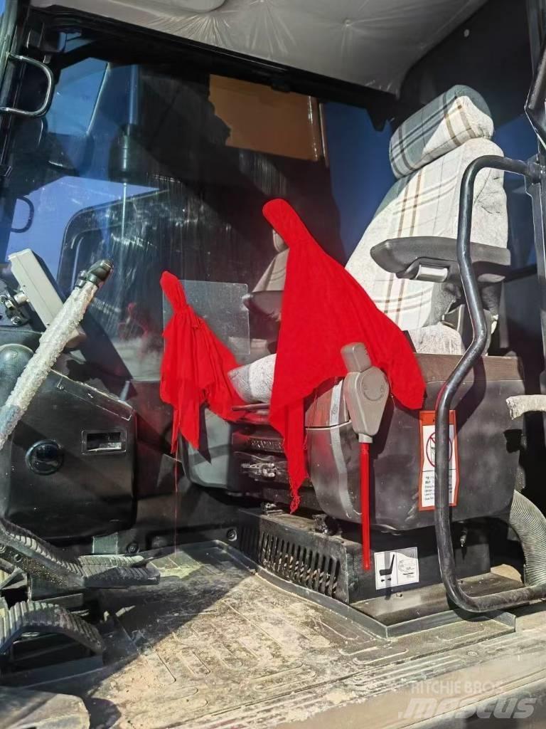 Sany 235C Bageri gusjeničari
