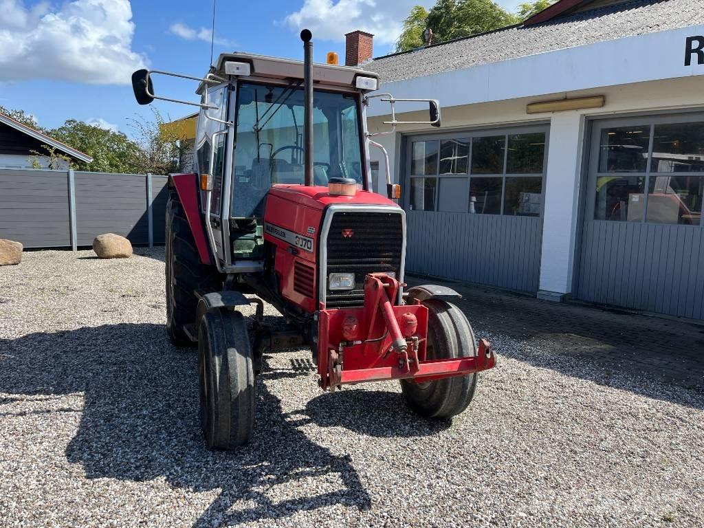 Massey Ferguson 3070 Traktori
