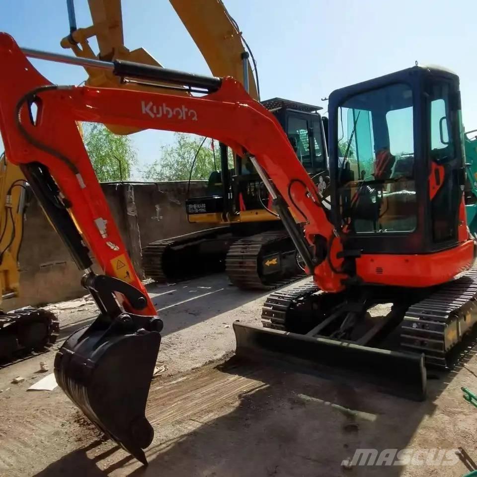 Kubota U35 Mini bageri <7t