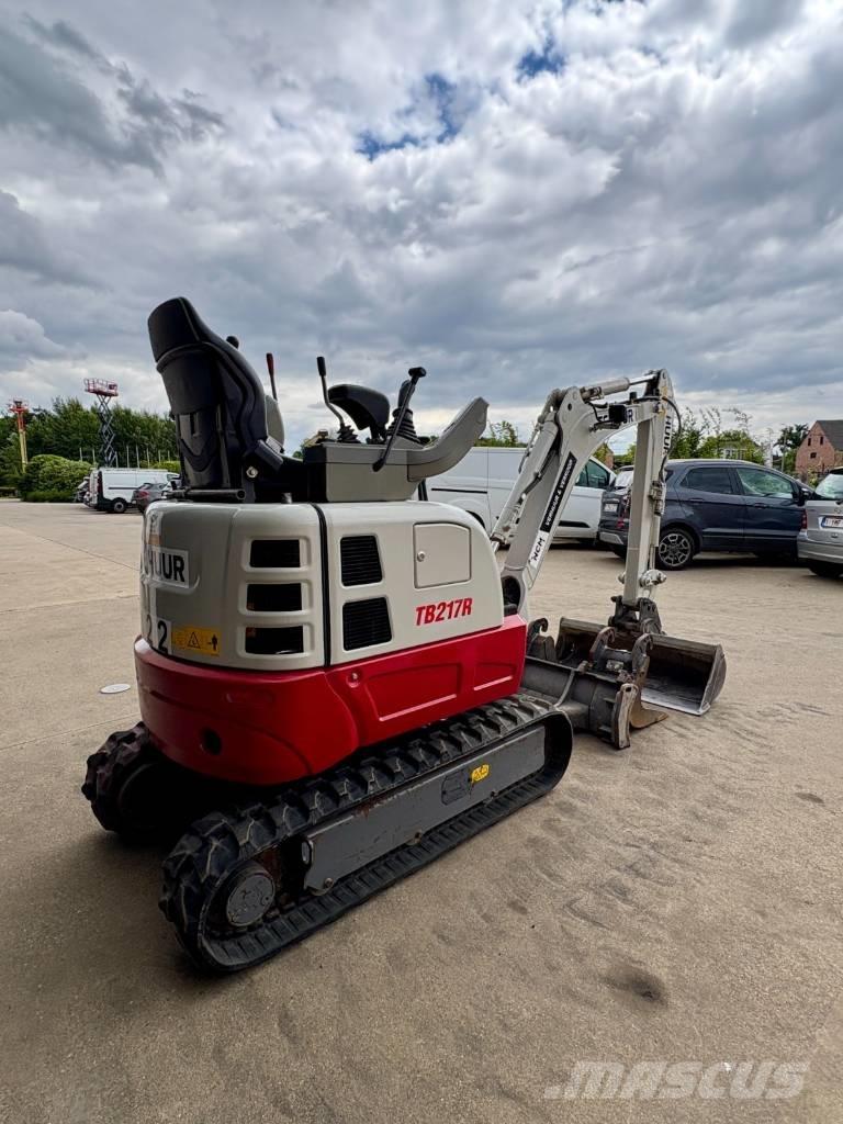 Takeuchi TB 217 R Mini bageri <7t