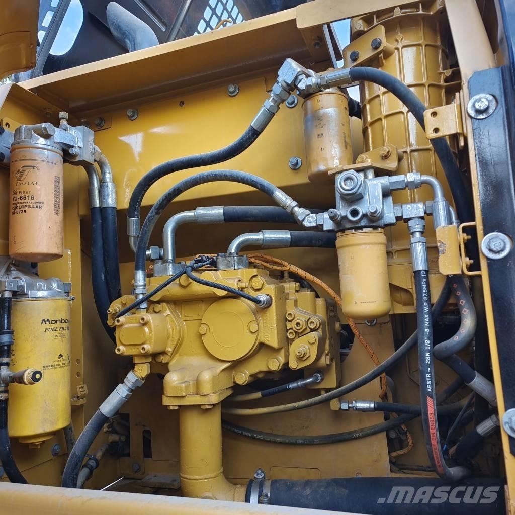 CAT 320 D Bageri gusjeničari