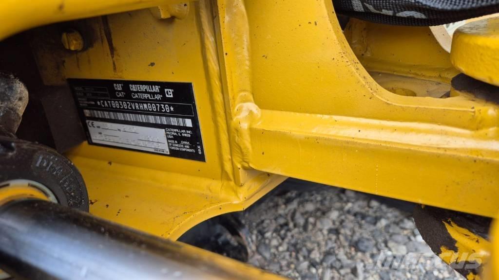 CAT 302 CR Mini bageri <7t