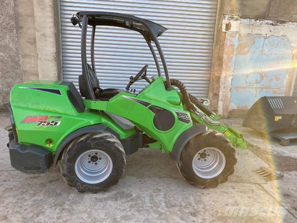 Avant 755 i Utovarivači na kotačima