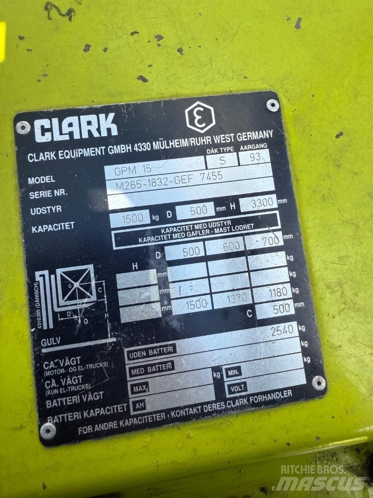 Clark GCM15 Plinski viličari