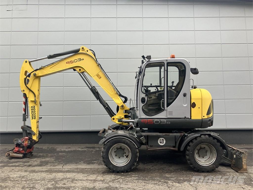 Wacker Neuson 9503 Bageri na kotačima