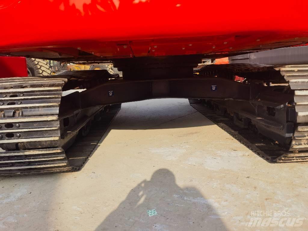 Doosan DX 140 Bageri gusjeničari