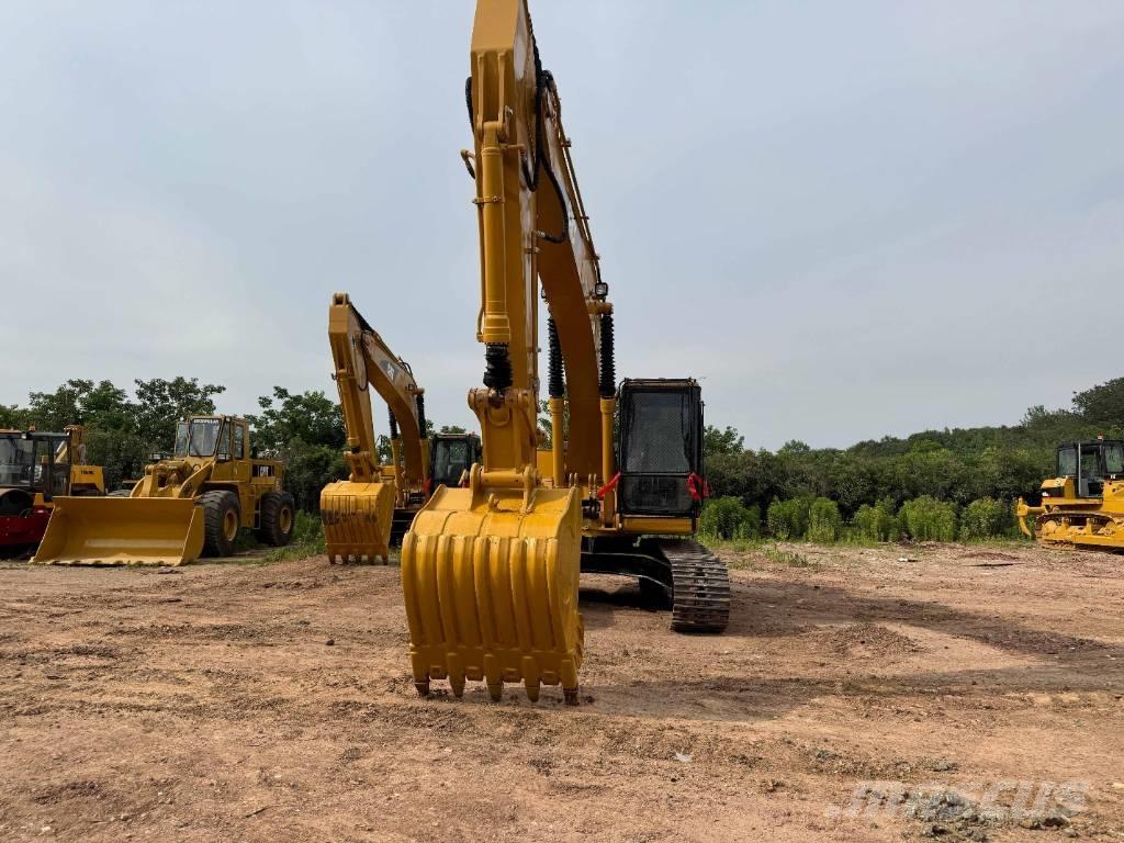 CAT 320 B L Bageri gusjeničari