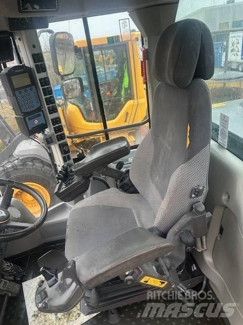Volvo L180H Utovarivači na kotačima