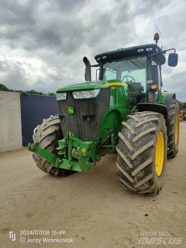 John Deere 7260 R Traktori