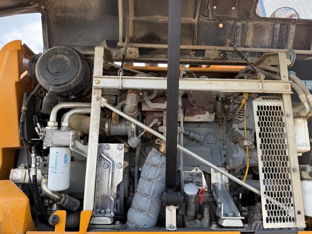 Liebherr A918 Bageri na kotačima