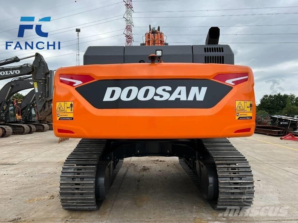 Doosan DX 530 LC-3 Bageri gusjeničari