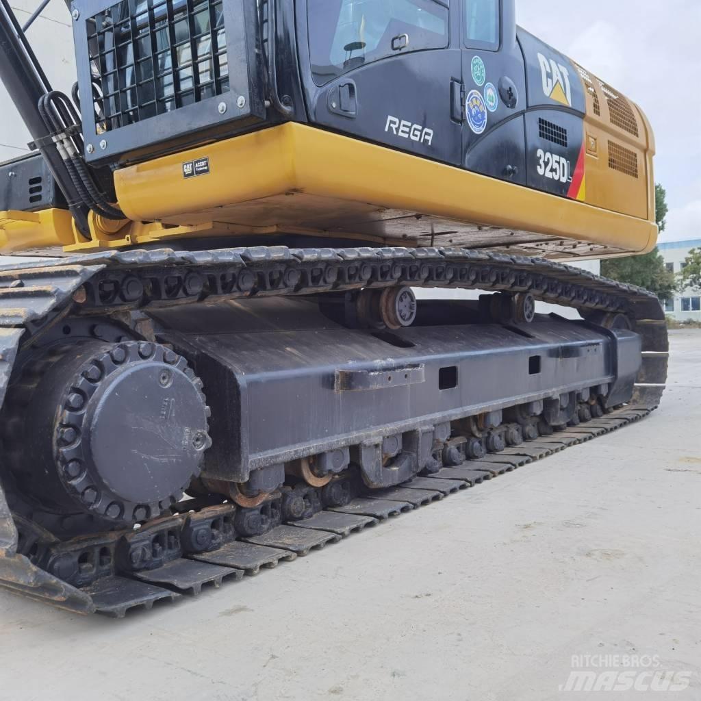 CAT 325D Bageri gusjeničari