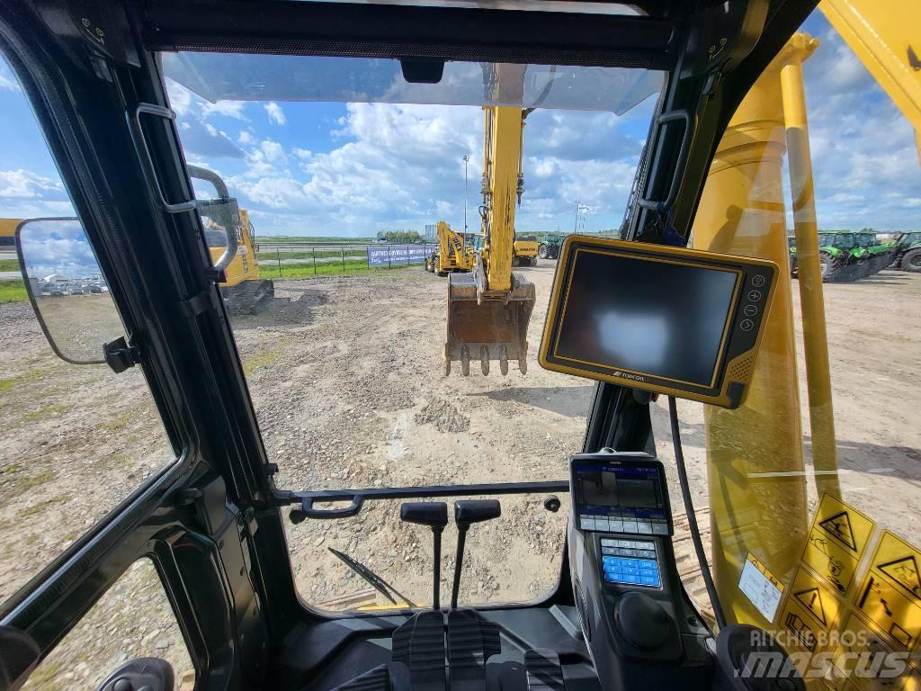 Komatsu PC210-11E0 Bageri gusjeničari