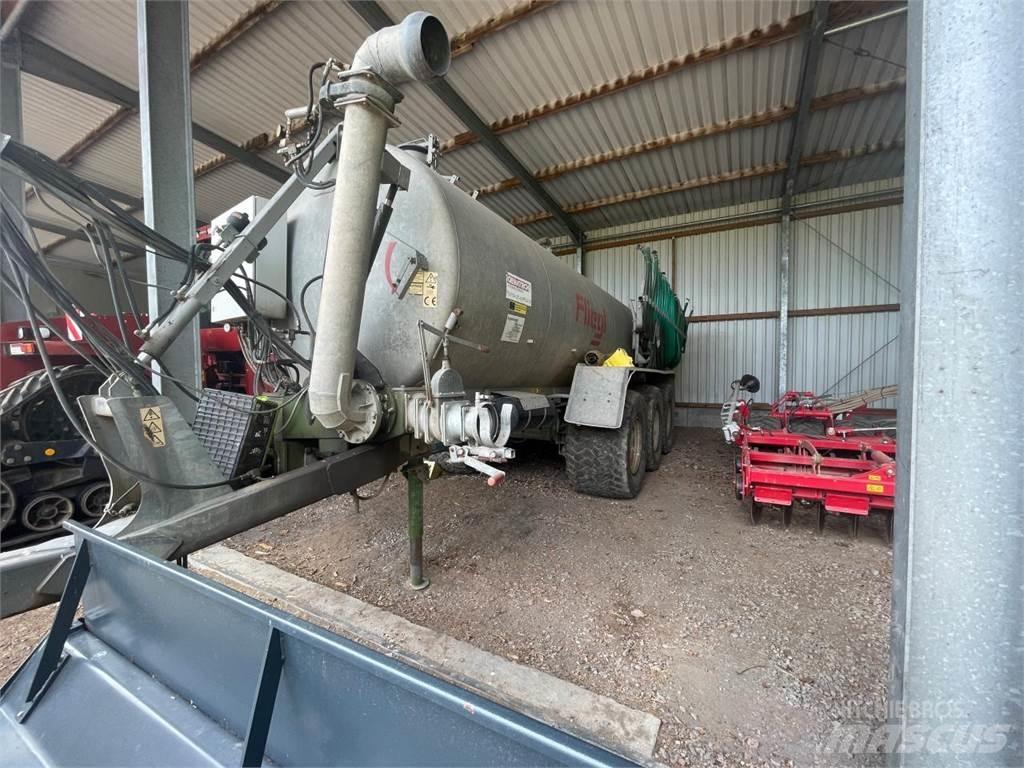 Fliegl PFW 20000 Cisterne za gnojnicu