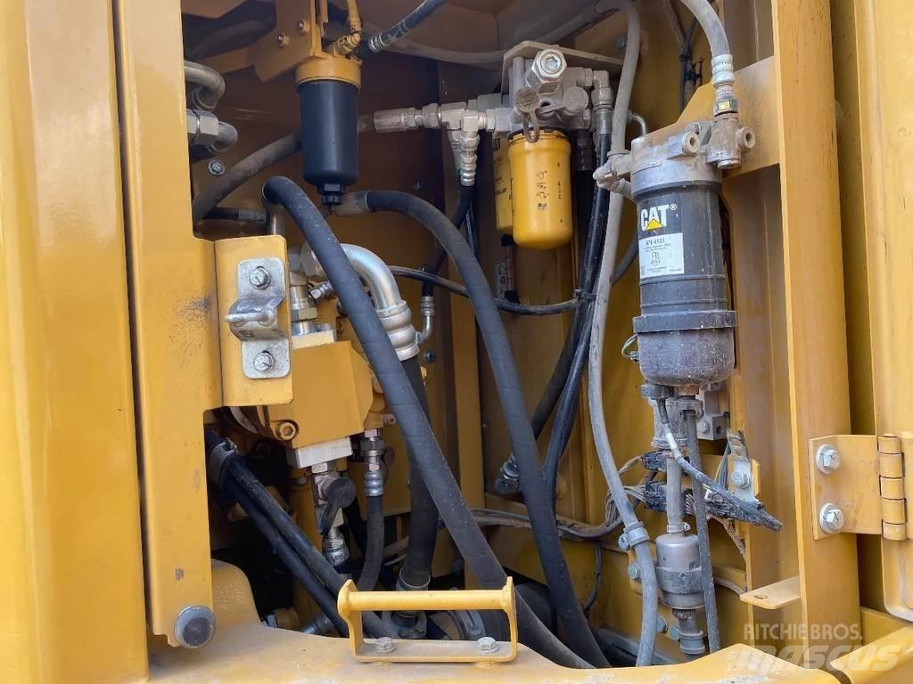 CAT 325F Bageri gusjeničari