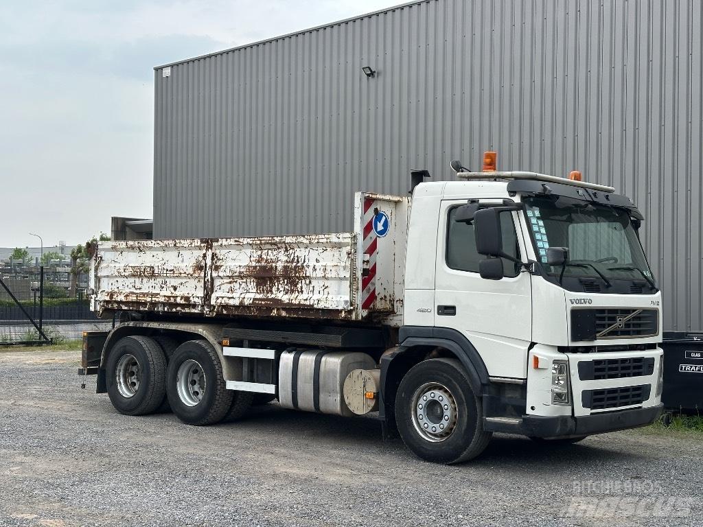 Volvo FM 12 420 Rol kiper kamioni s kukama za dizanje
