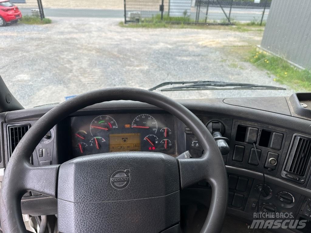 Volvo FM 12 420 Rol kiper kamioni s kukama za dizanje