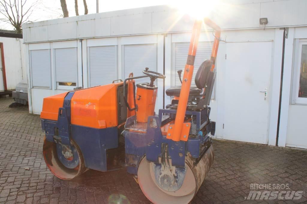 Ammann AV 23 E Valjci sa dvojnim bubnjem