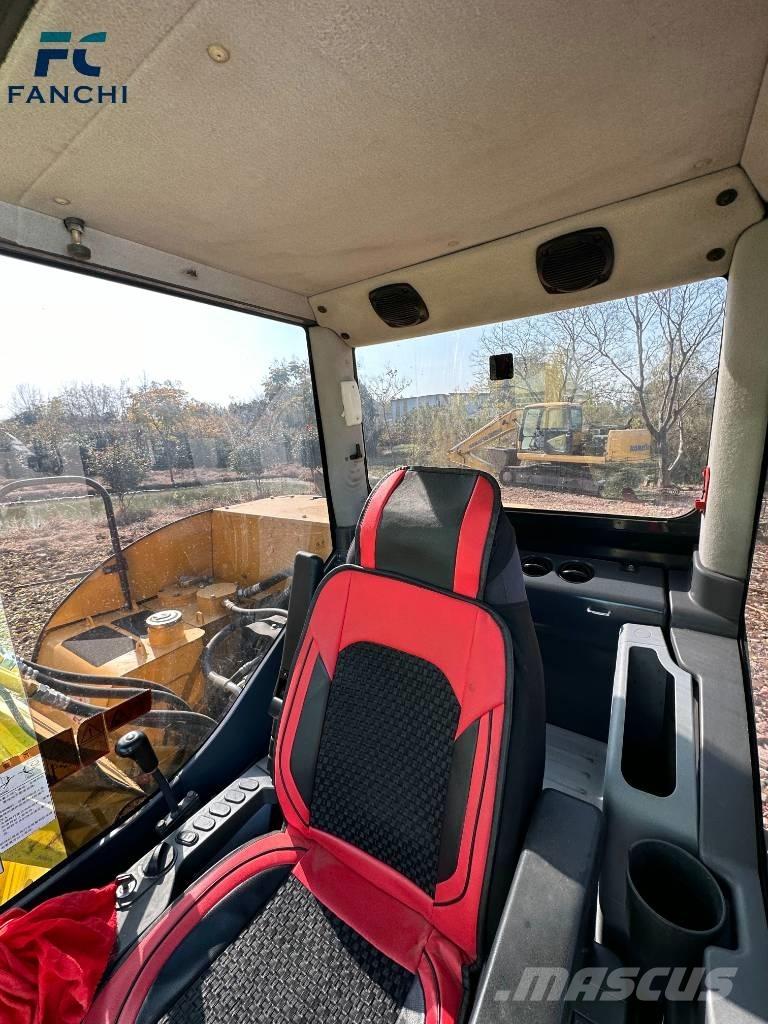 Komatsu PC 70-8 Bageri gusjeničari