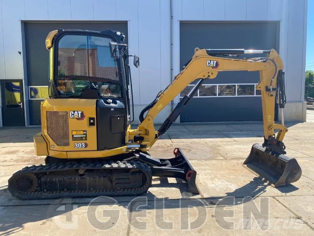 CAT 303 - 3 Buckets Mini bageri <7t
