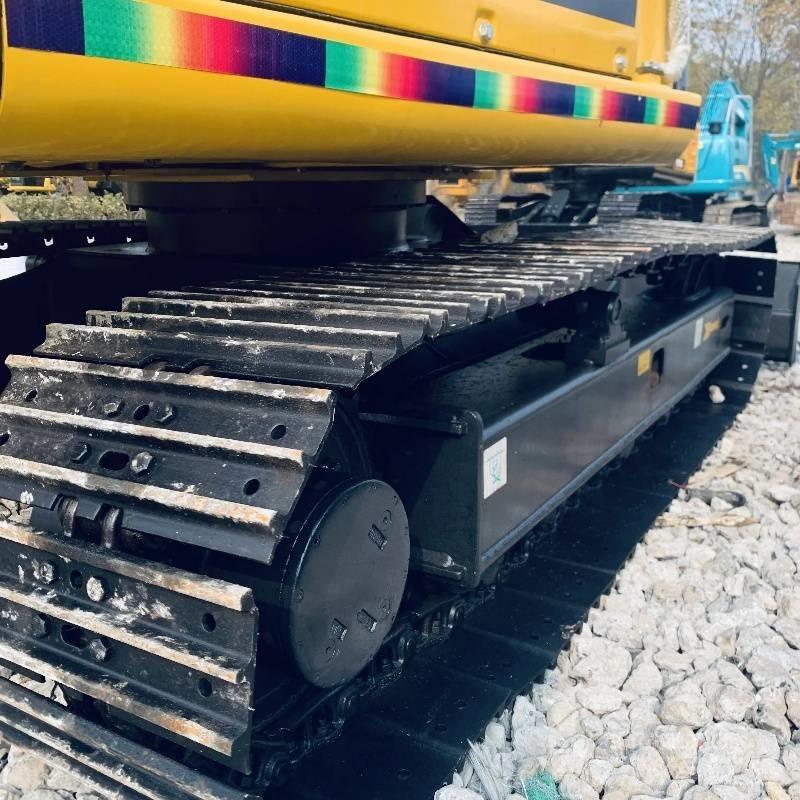 Komatsu PC 70 Bageri gusjeničari
