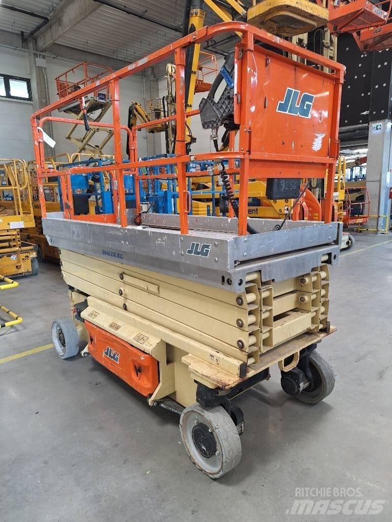 JLG 2646 ES Škaraste platforme