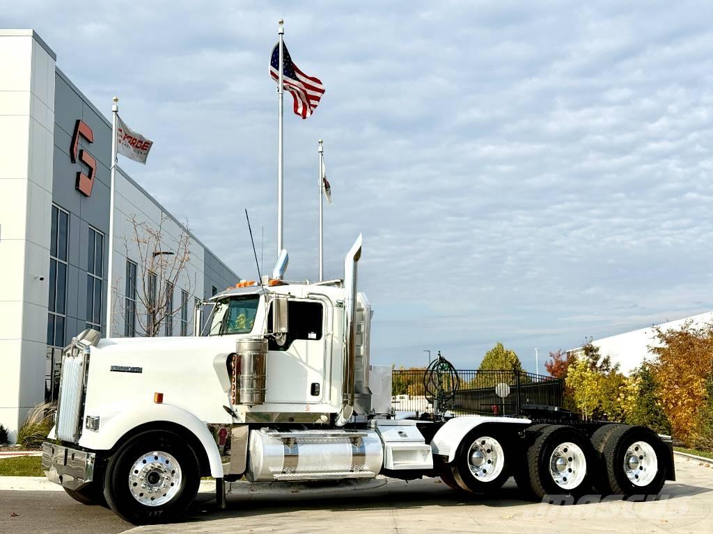 Kenworth W 900 Traktorske jedinice