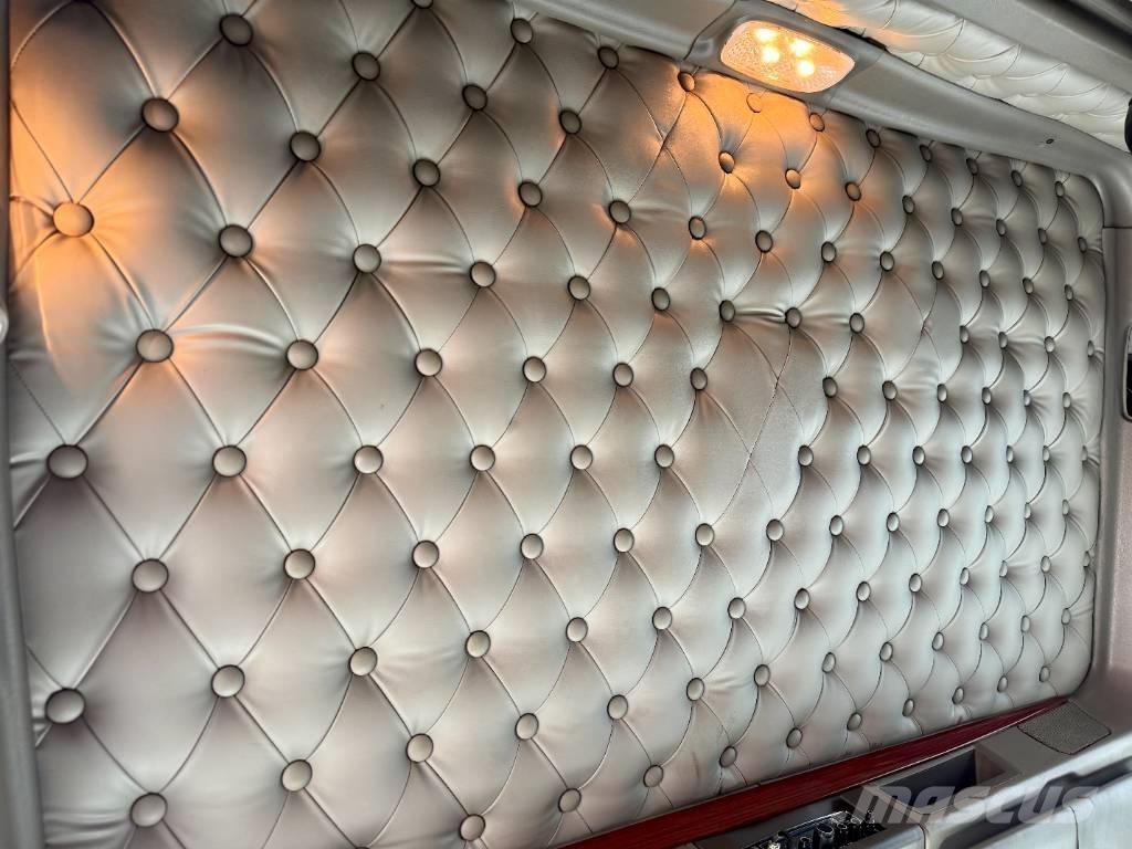 Kenworth W 900 Traktorske jedinice