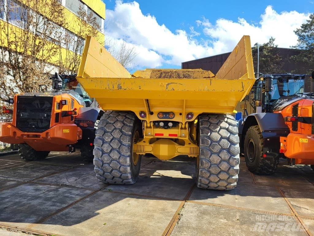 Bell B30E 4x4 Zglobni demperi