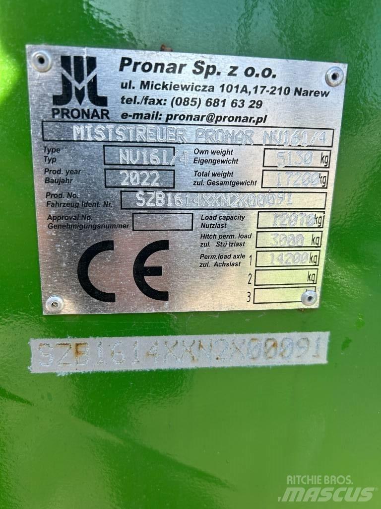 Pronar NV 161-4 Rasipači gnojiva