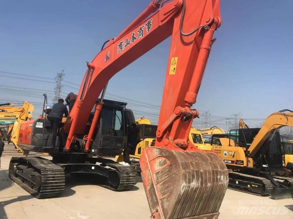 Hitachi 240-3 Bageri gusjeničari