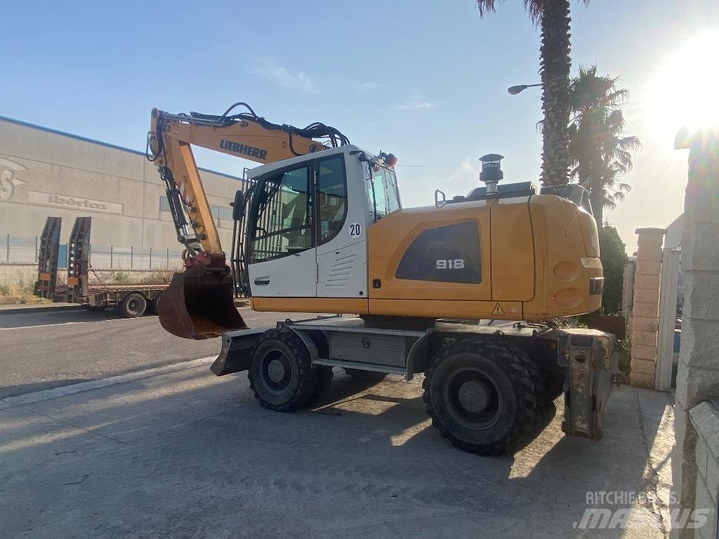 Liebherr A918 Bageri na kotačima