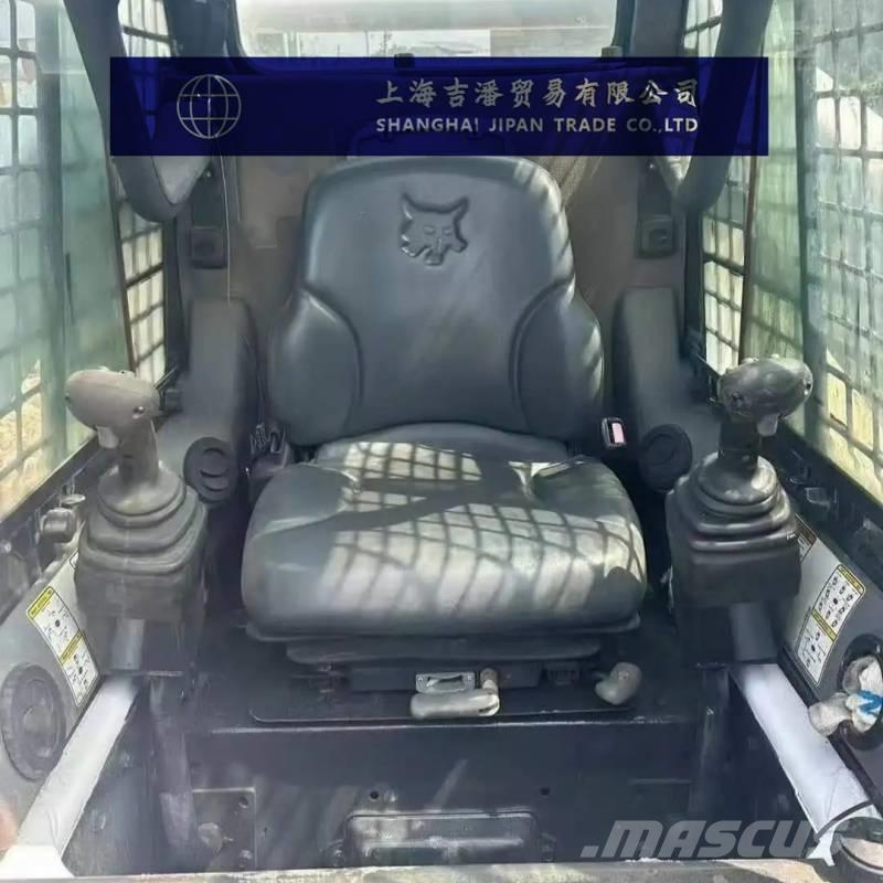 Bobcat S 330 Skid steer mini utovarivači