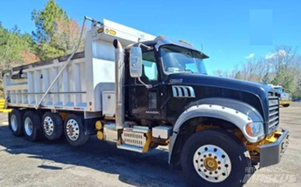 Mack GU 713 Kiper kamioni