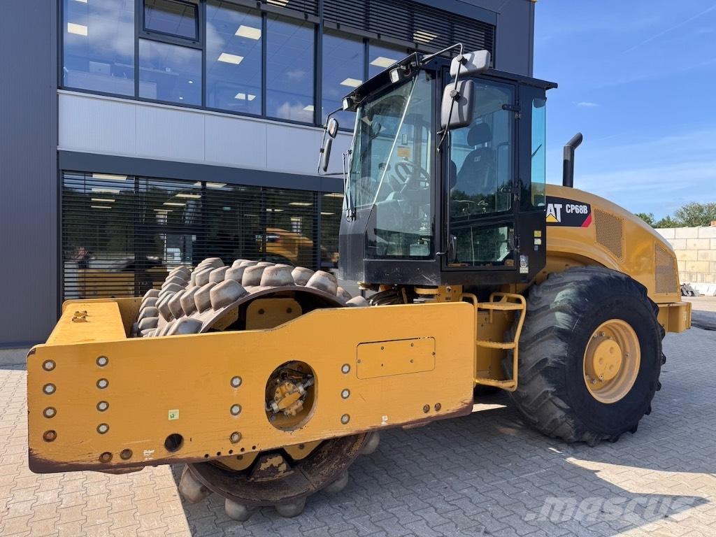 CAT CP 68 B Kompaktori zemlje
