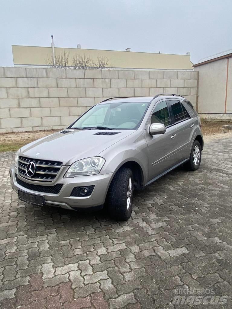 Mercedes-Benz ML 320 Automobili