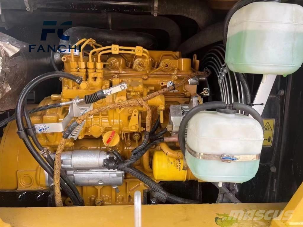 CAT 307 Bageri gusjeničari