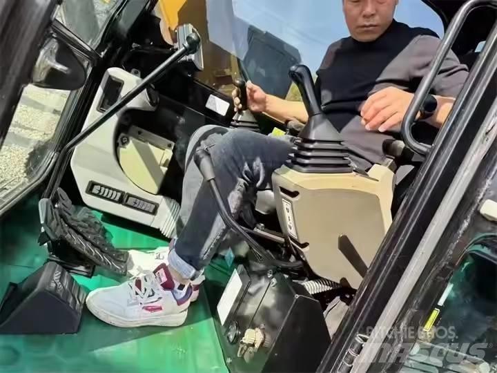 CAT CAT 307 Bageri gusjeničari