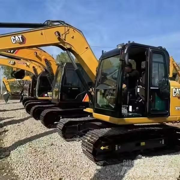 CAT CAT 307 Bageri gusjeničari