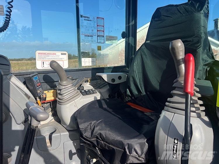 Hitachi ZX33-5CLR Mini bageri <7t