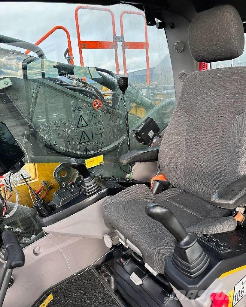 Volvo EC 480 E L Bageri gusjeničari