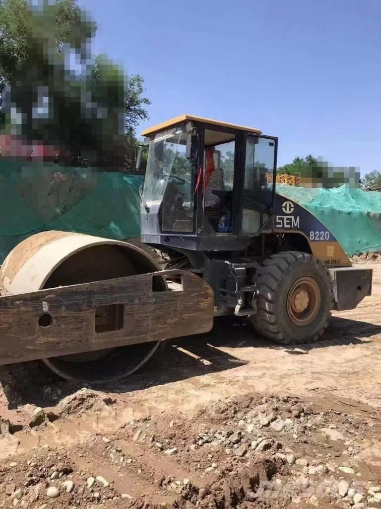  SEM/CAT 522 roller Valjci sa jednim bubnjem