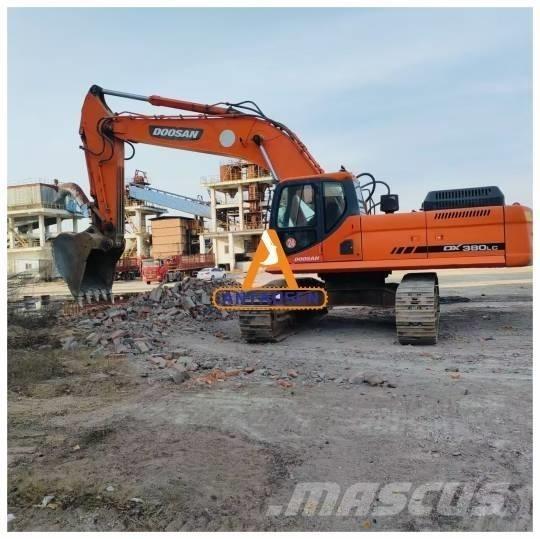 Doosan DX 380 LC Bageri gusjeničari