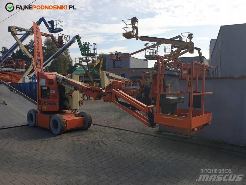 JLG E 300 AJP Zglobne podizne platforme