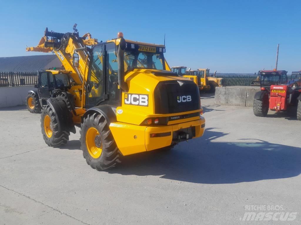 JCB TM 320 S Poljoprivredni teleskopski utovarivači