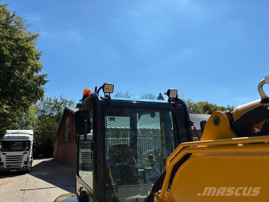 Komatsu PC26MR-5 Mini bageri <7t