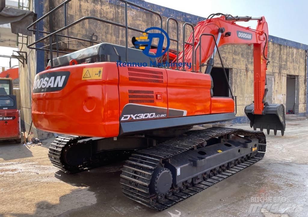 Doosan DX 300 Bageri gusjeničari